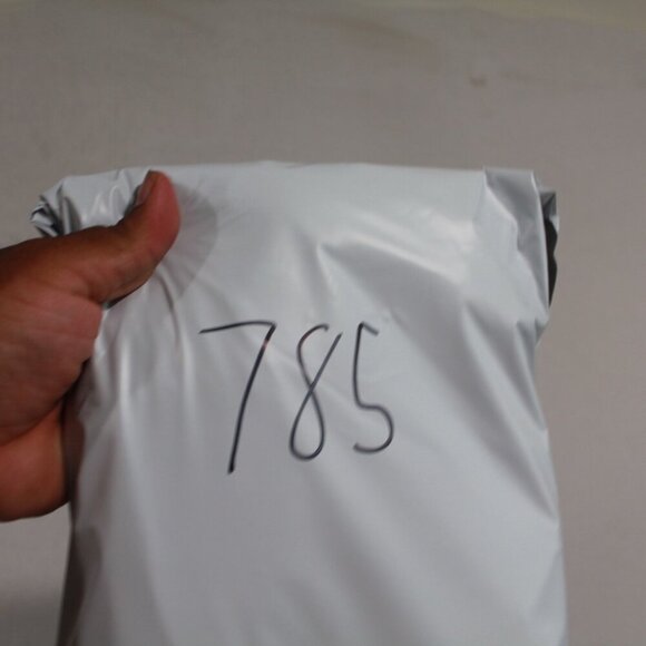 Van Heusen Men Tan Chino Shorts Never Tuck Slim Size 32X30 - Picture 10 of 10